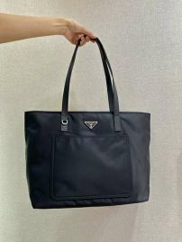 Picture of Prada Lady Handbags _SKUfw126357470fw